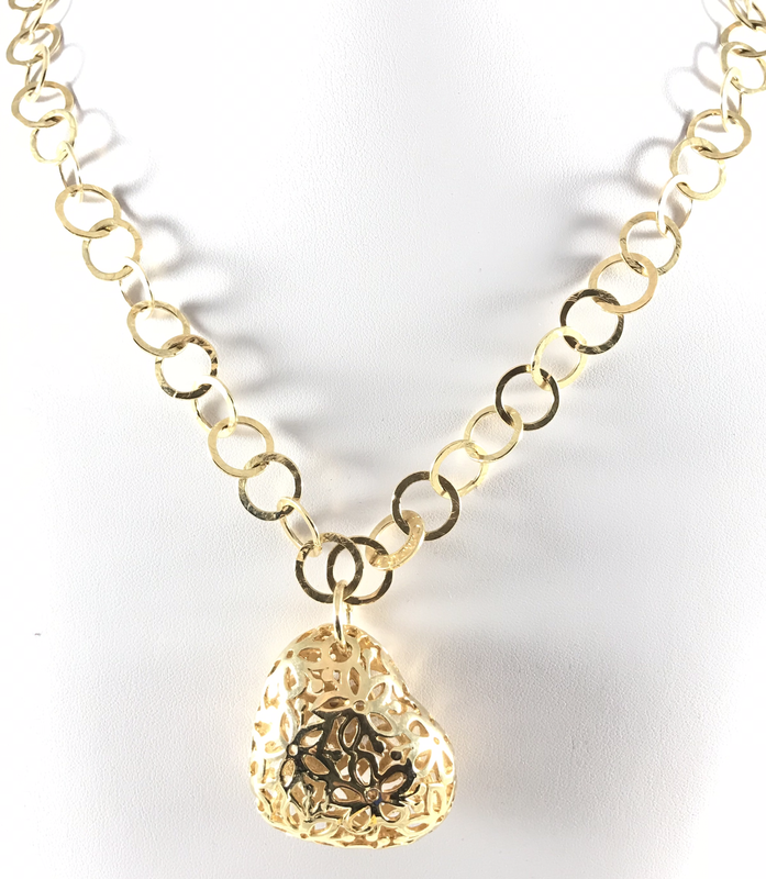 CHANEL “COME TE “IN METALLO GIALLO CON CUORE. Red. UGLM 155 CHANEL “COME TE “IN METALLO GIALLO CON CUORE. Red. UGLM 155