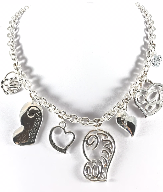 GIROCOLLO “ GUESS JEW “ CON CIONDOLI A CUORE GIROCOLLO “ GUESS JEW “ CON CIONDOLI A CUORE