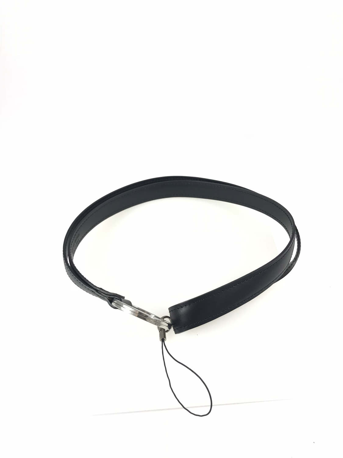CINTURA PER CELLULARE IN PELLE NERA E GANCIO IN ARGENTO cm 40