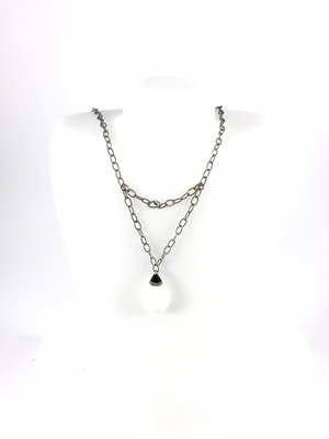 GIROCOLLO IN ARG. “MENEGATTI” CON PENDENTI IN AGATA BIANCA E NERA. Ref.51553A GIROCOLLO IN ARG. “MENEGATTI” CON PENDENTI IN AGATA BIANCA E NERA. Ref.51553A