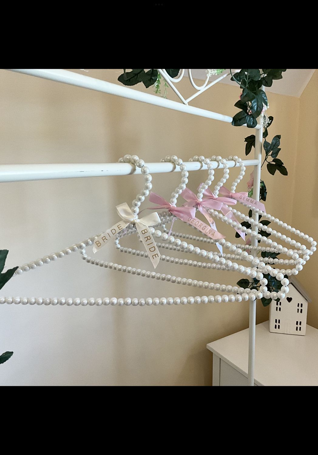 Personalised wedding pearl hangers