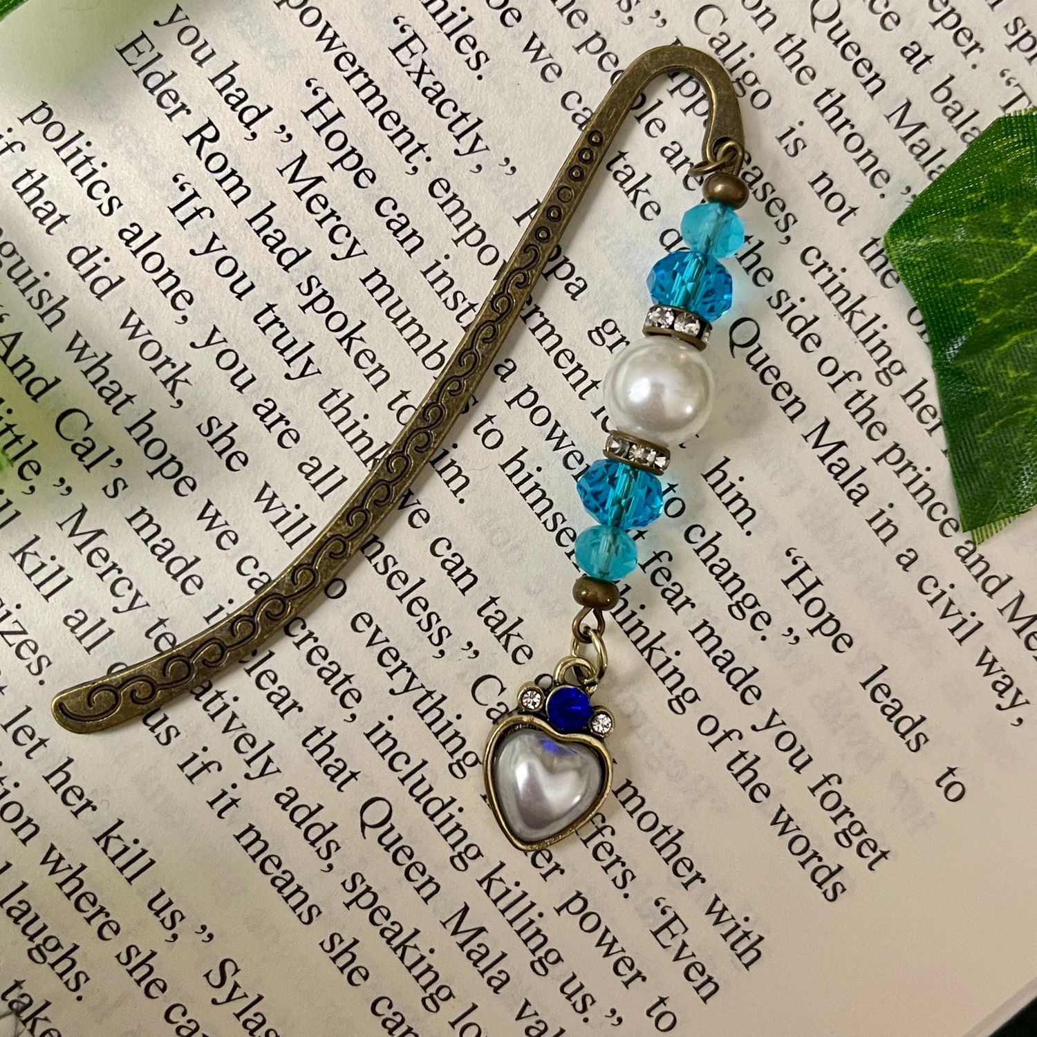 Pearly Blue Heart MINI Book Hook