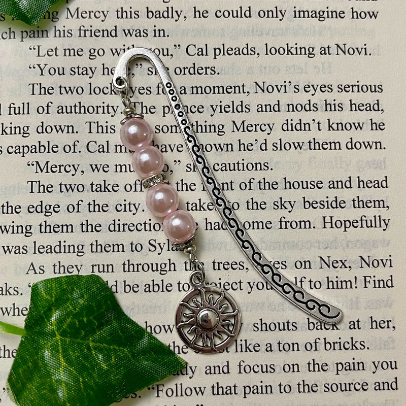 Pearly Pink Sun MINI Book Hook