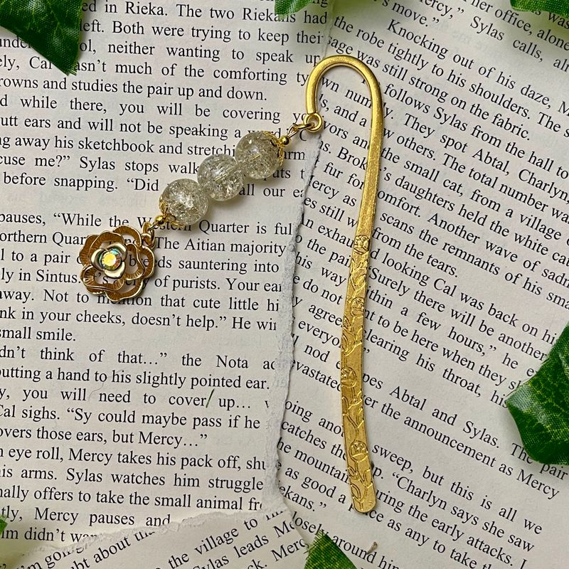 Gold Rose with Clear Crackle Beads Large Book Hook