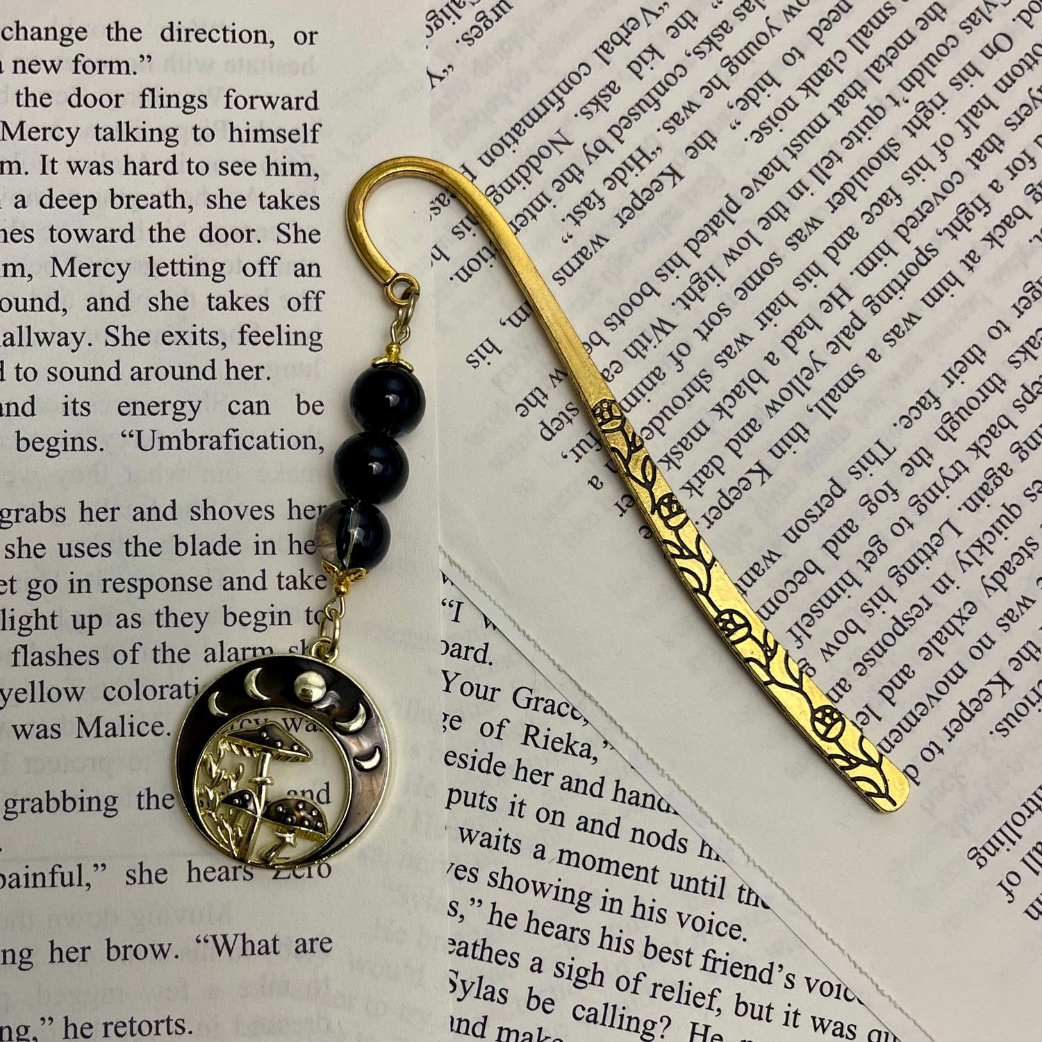 Black &amp; Gold Moon Phases Mushroom Large Book Hook