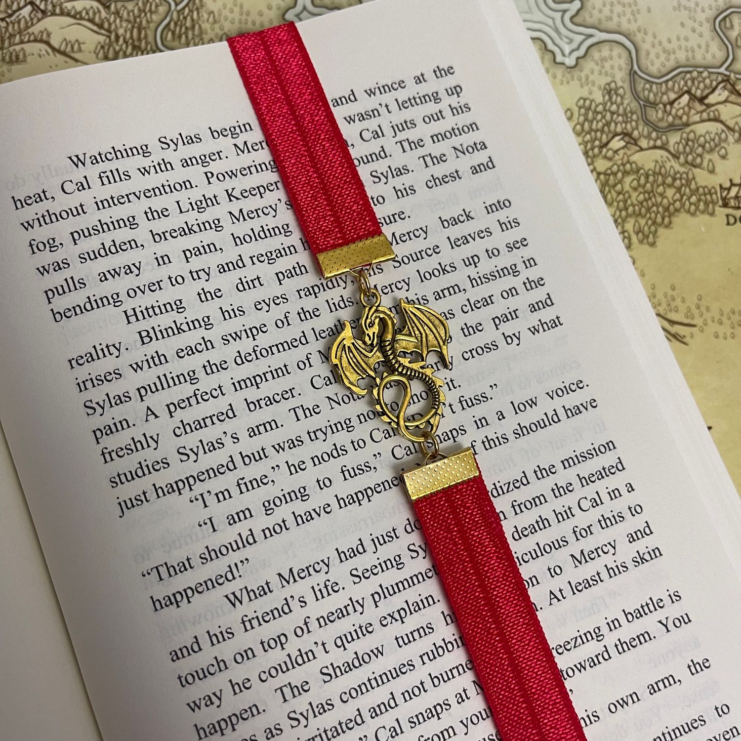 Red &amp; Gold Dragon Elastic Bookmark