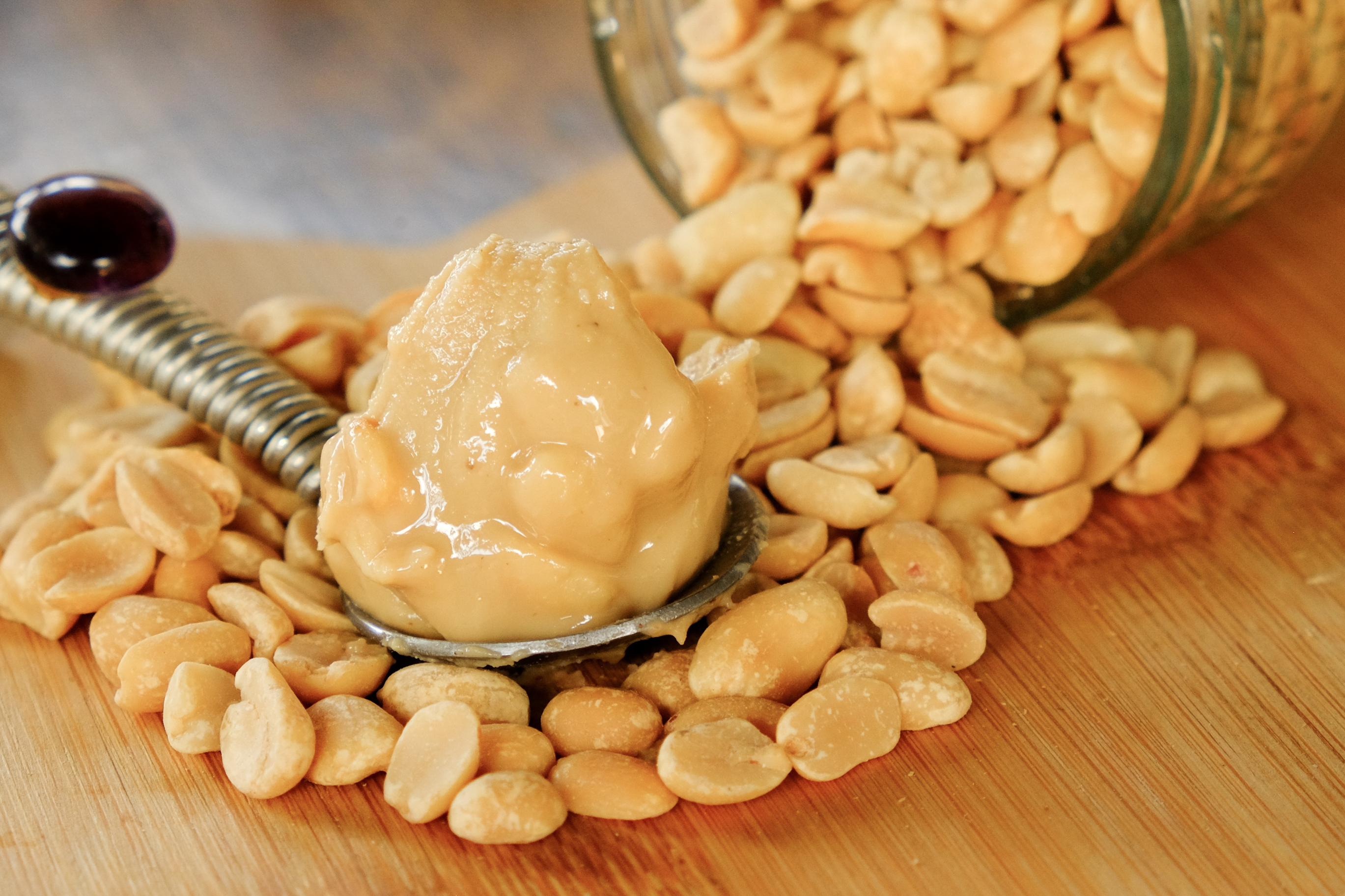 Crunchy Peanut Butter (1Kg)