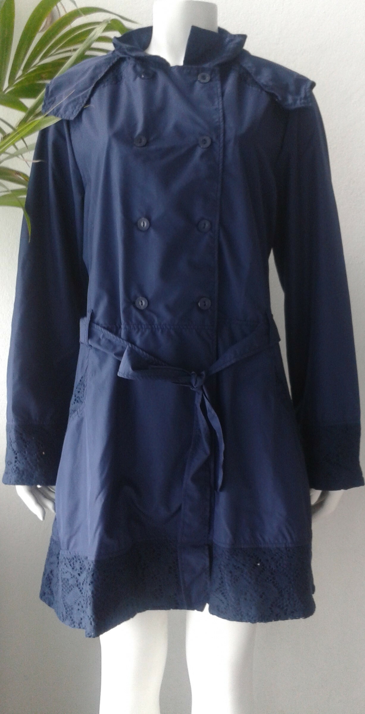 Rosette Cotton Rain Coat indigo front