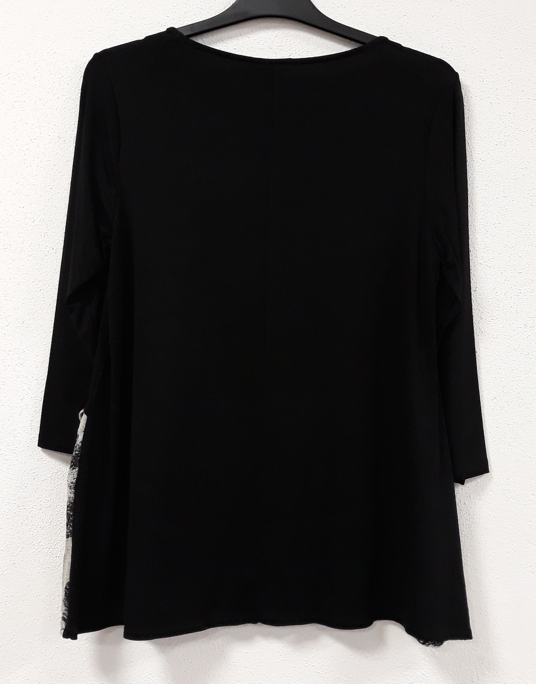 G!oze France: Bubble Rhapsody Asymmetrical Tunic (2 Left!)
