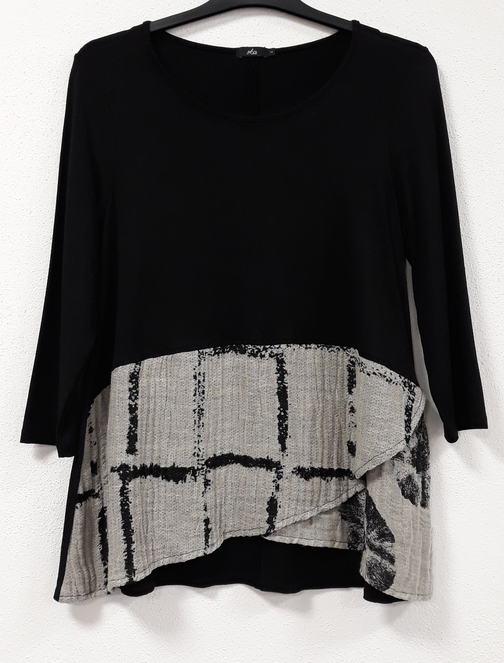 G!oze France: Bubble Rhapsody Asymmetrical Tunic (2 Left!)