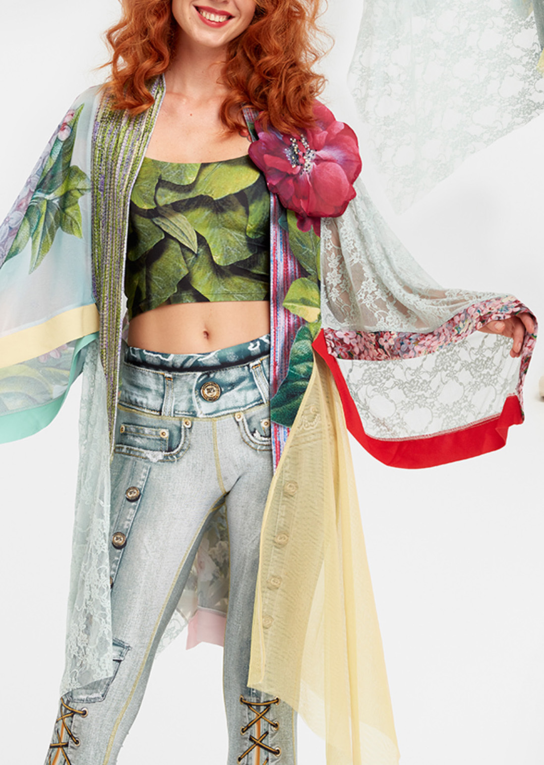 IPNG: In Paradiso Cherry Carnation 3D Illusion Kimono Cardigan