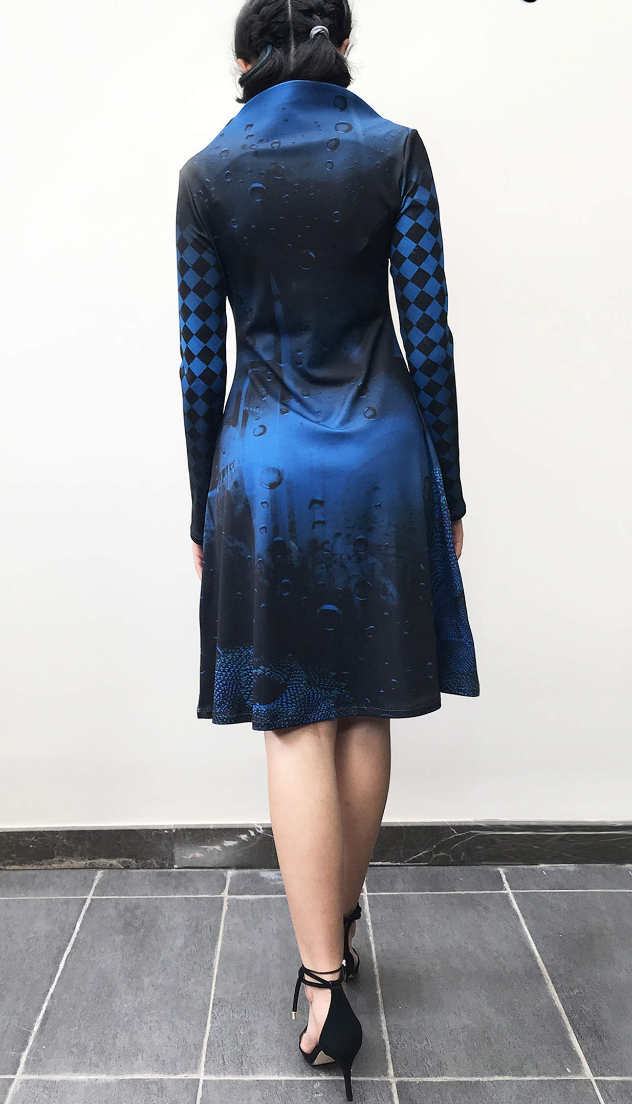 IPNG: Turquarium Jeweled Underwater Illusion Scene Midi Dress (Some Ship Immed!)