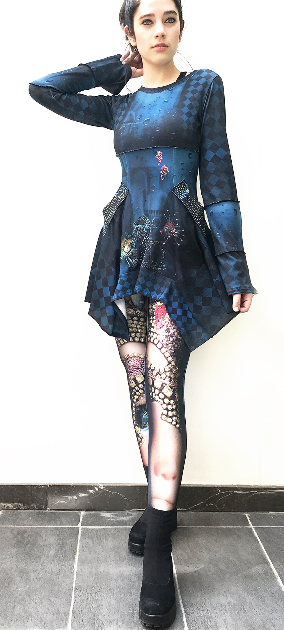 IPNG: Turquarium Jeweled Underwater Illusion Scene Asymmetrical Tunic IPNG_TQSHG_057