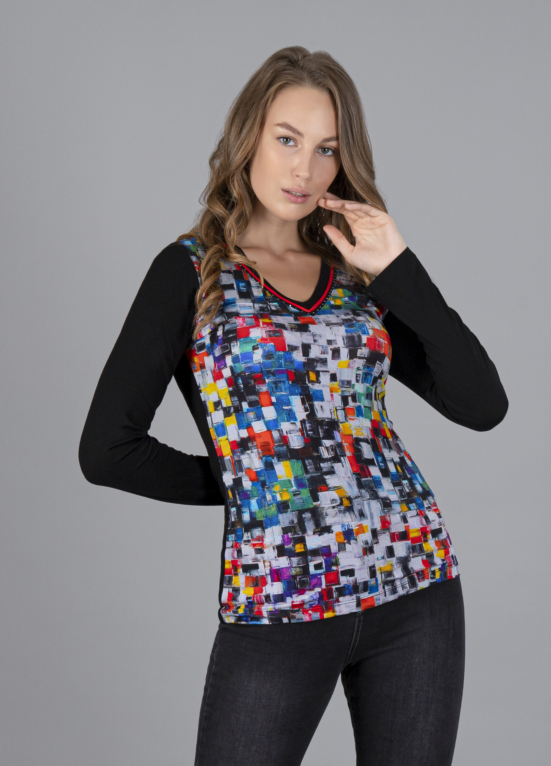 Simply Art Dolcezza: Heads Up In Color Abstract Art T-Shirt (2 Left!) Dolcezza_SimplyArt_70721