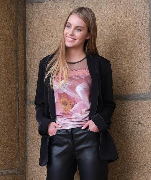 Paul Brial: Dreaming Of Blush Roses T-Shirt PB_SONGE