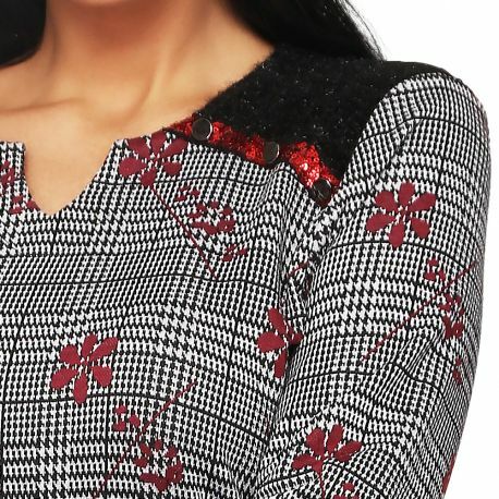 S'Quise Paris: Lipstick Petals Gingham Top