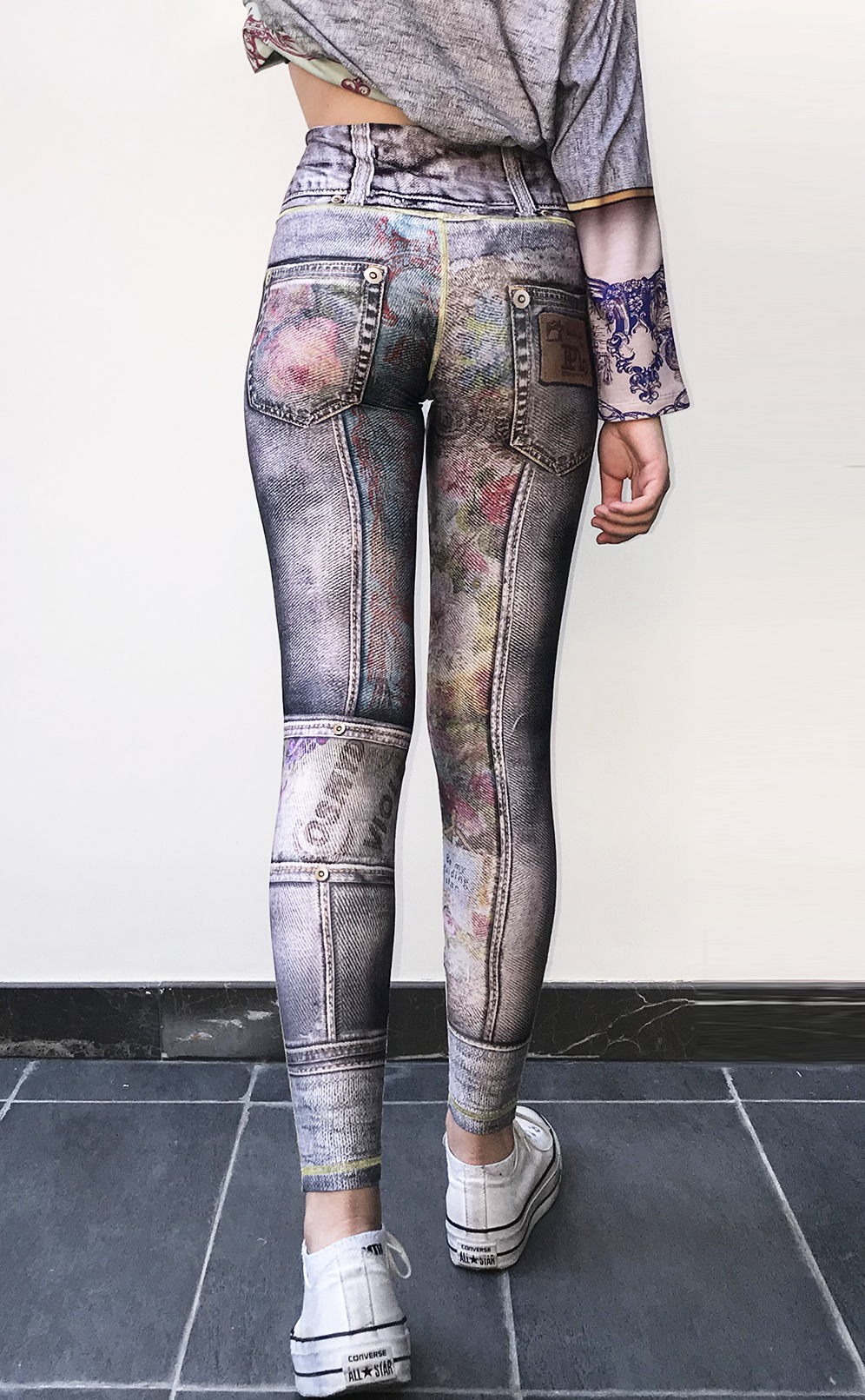 IPNG: Label Longings Illusion Leggings