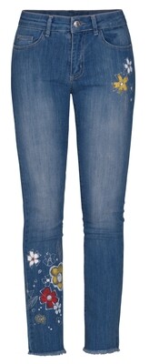 Dolcezza: My Flower Painted Flirty Jeans