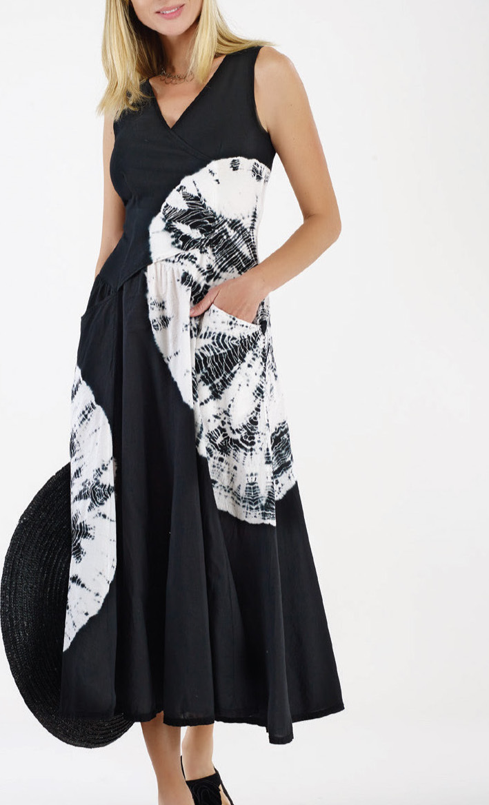 Luna Luz: Globe Cross Over Bodice Long Cotton Dress (Ships Immed, 2 Left in Black/White & Black/Khaki!) LL_516G_N2