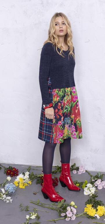 Maloka: Belle Epoque Art Flared Sweater Dress MK_EMBER_N