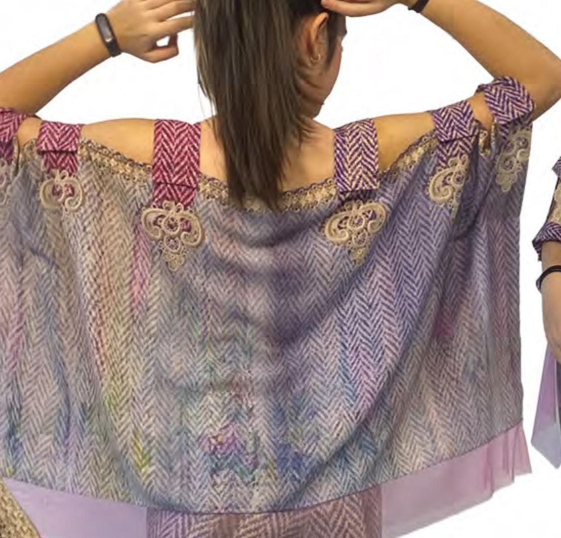 IPNG: Mood Of Flavour Shawl Blouse
