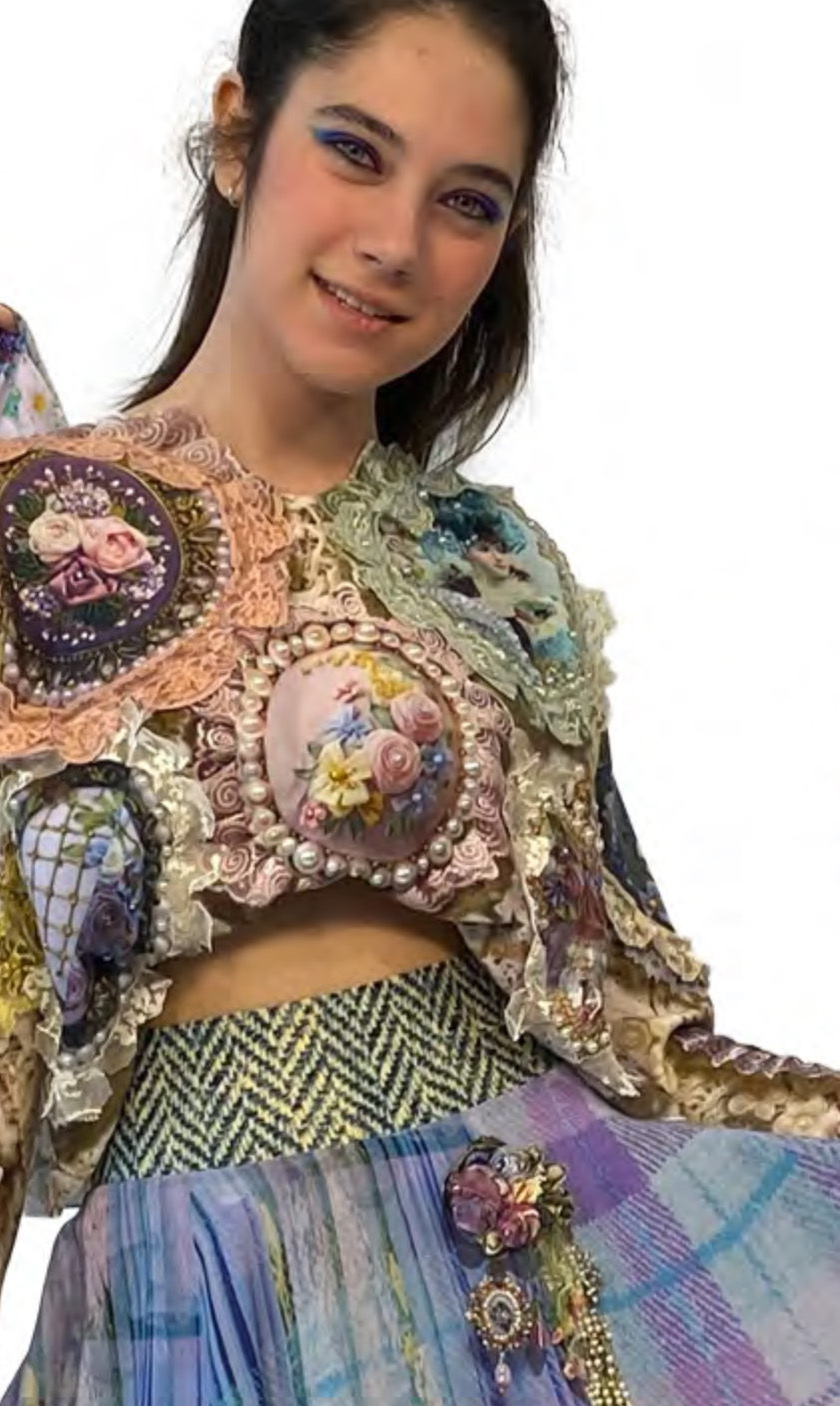 IPNG: Mood Of Flavour Ruffle Illusion Blouse