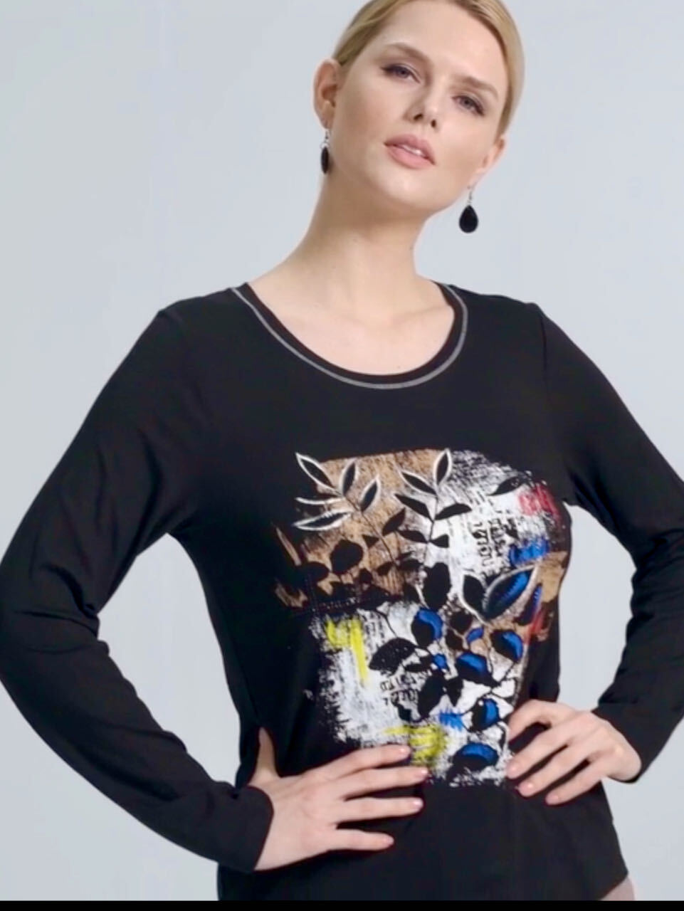 Simply Art Dolcezza: Double OO Abstract Art Top (1 Left!)