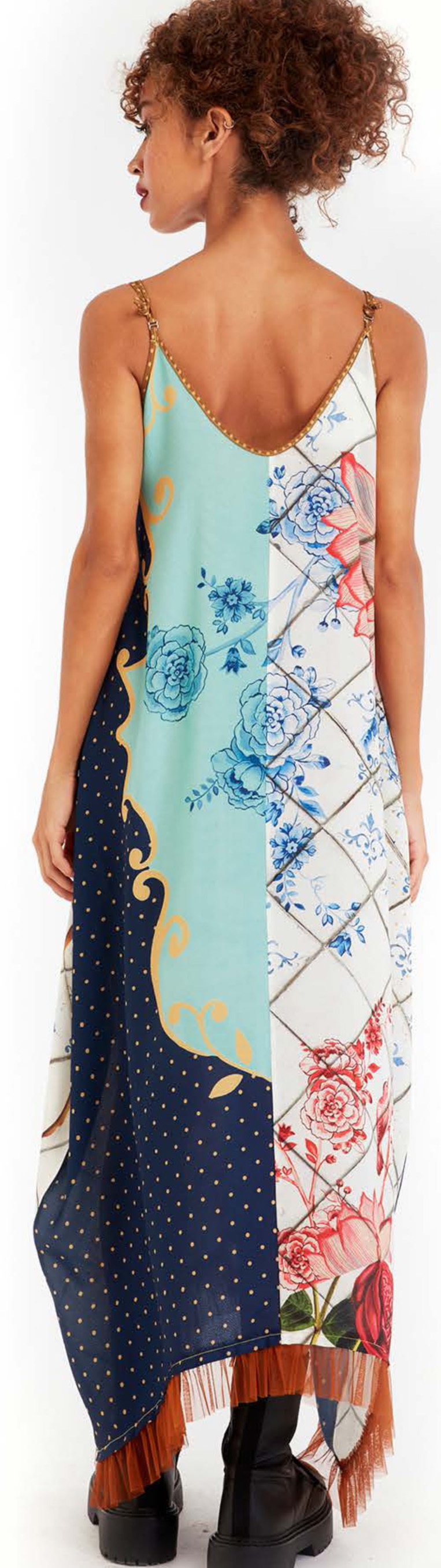 IPNG: Ocean Washed Tiled Illusion V-Cut Maxi Dress