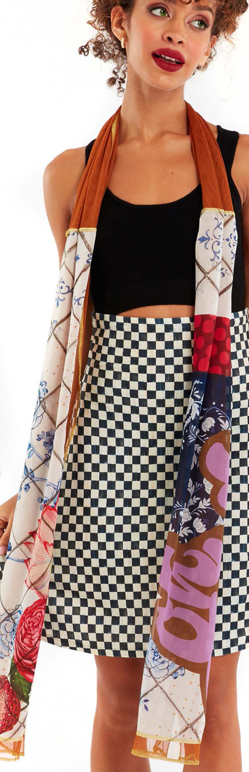 IPNG: Ocean Washed Tiled Illusion Rosette Scarf