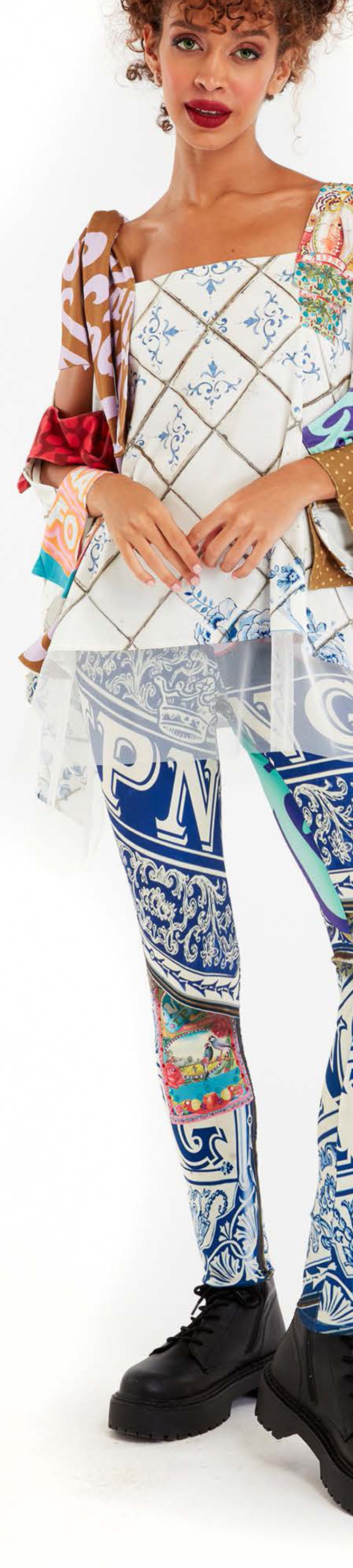IPNG: Ocean Washed Tiled Signature Leggings (Ships Immed, 1 Left!)