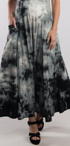 Luna Luz: Short Sleeve Cross Over Bodice Long Dress In Black Botanical