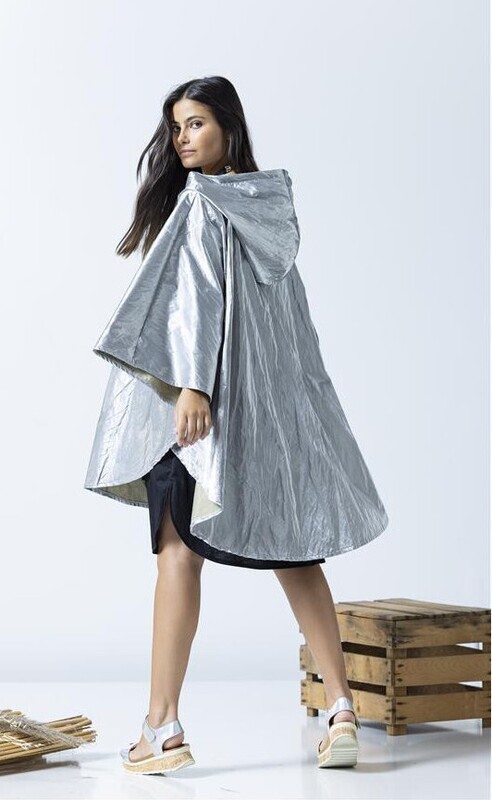 G!oze: Crinkle Ice High Low Raincoat