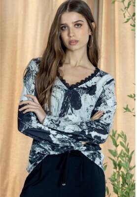 Maloka: In Black & White Art Tricot T-Shirt