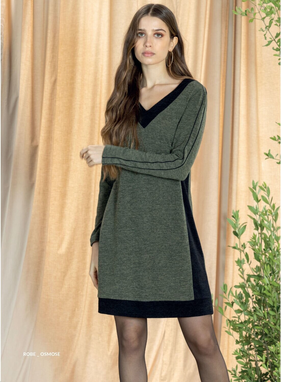 Maloka: Tricot Contrast Sweater Dress