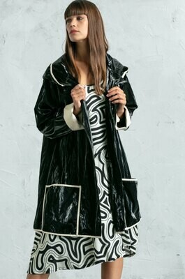 G!oze: Black Contrast Waterproof Flared Raincoat