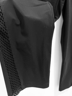 Maloka: Smooth Stretch Cropped Legging