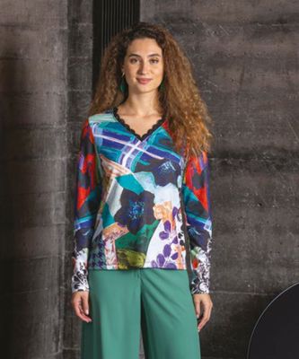 Maloka: Starry Night And Day V Petal Top