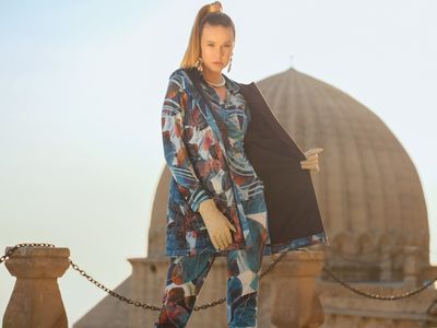 Dolcezza By Wild Curves: Flora Art Hooded Long Vest (74828)
