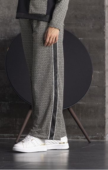 Maloka: Maloka: Almost Monochrome Wide Leg Pants