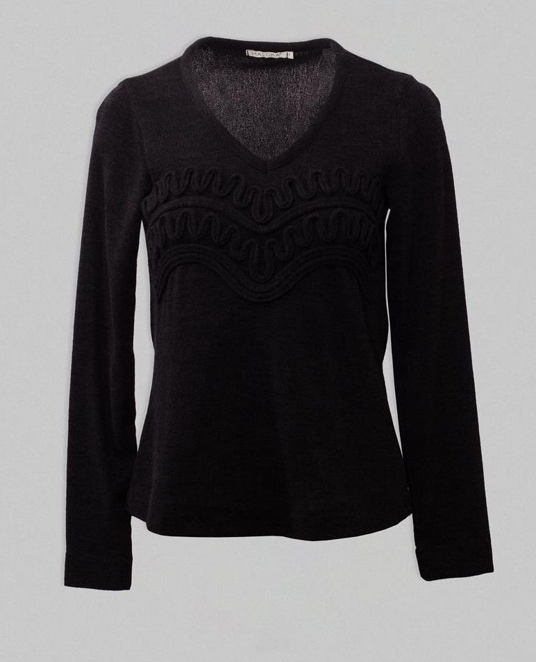 Maloka: Swivel Embroidered Sweater