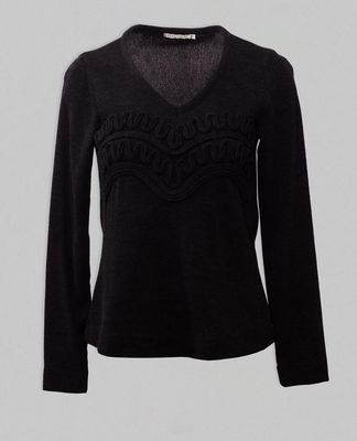 Maloka: Swivel Embroidered Sweater