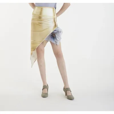IPNG: Fuzzy Reflections Skirt Bloom Gold