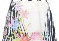 Save The Queen: Fly Me Away In Silk Knee-Length Skirt