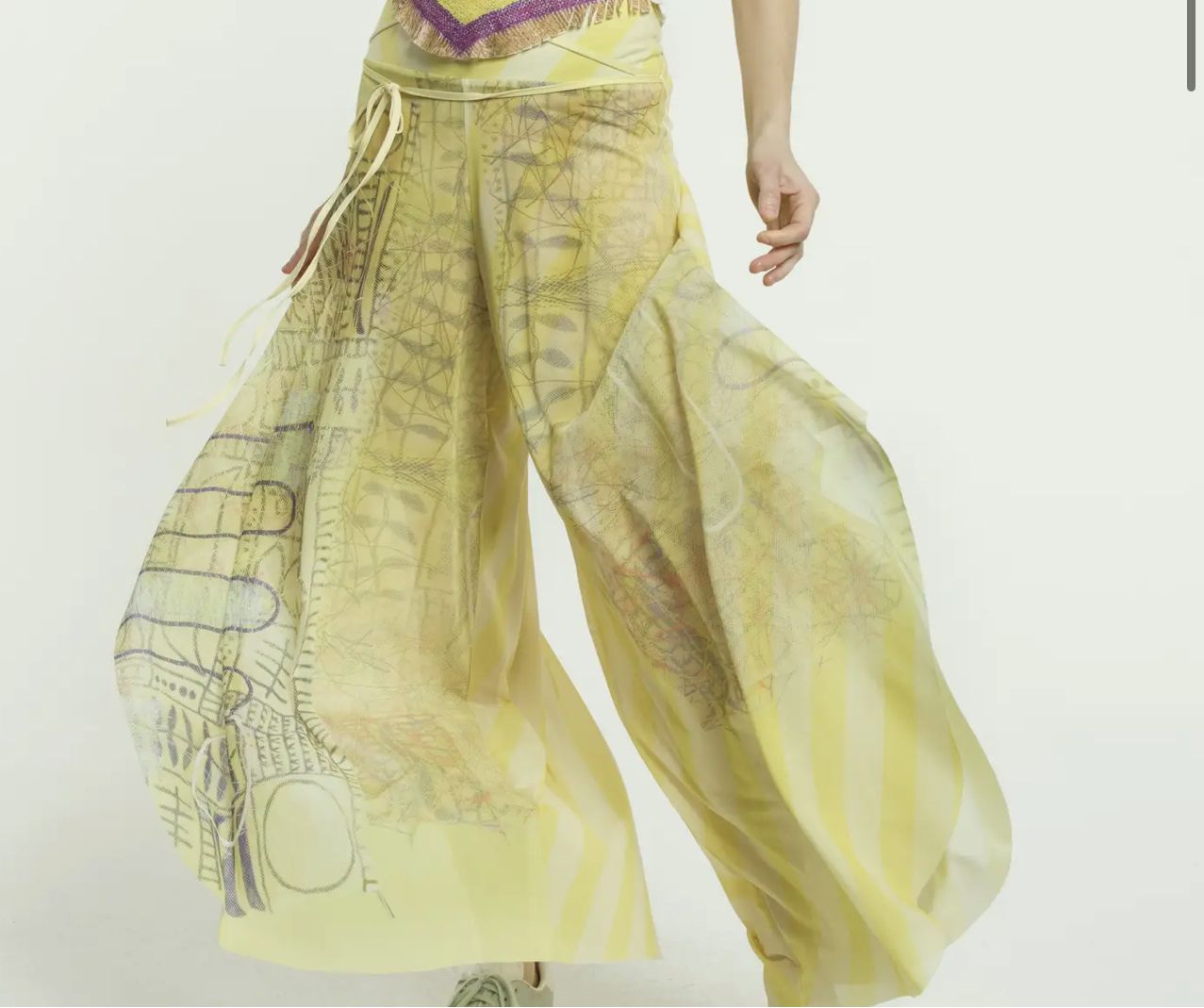 IPNG: Summery Pants Drape