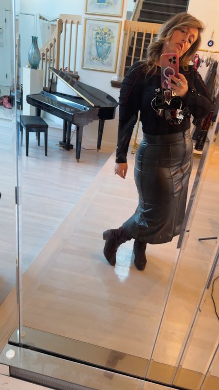 Isle By Wild Curves: Lauren Vegan Leather Double Zip Skirt Side