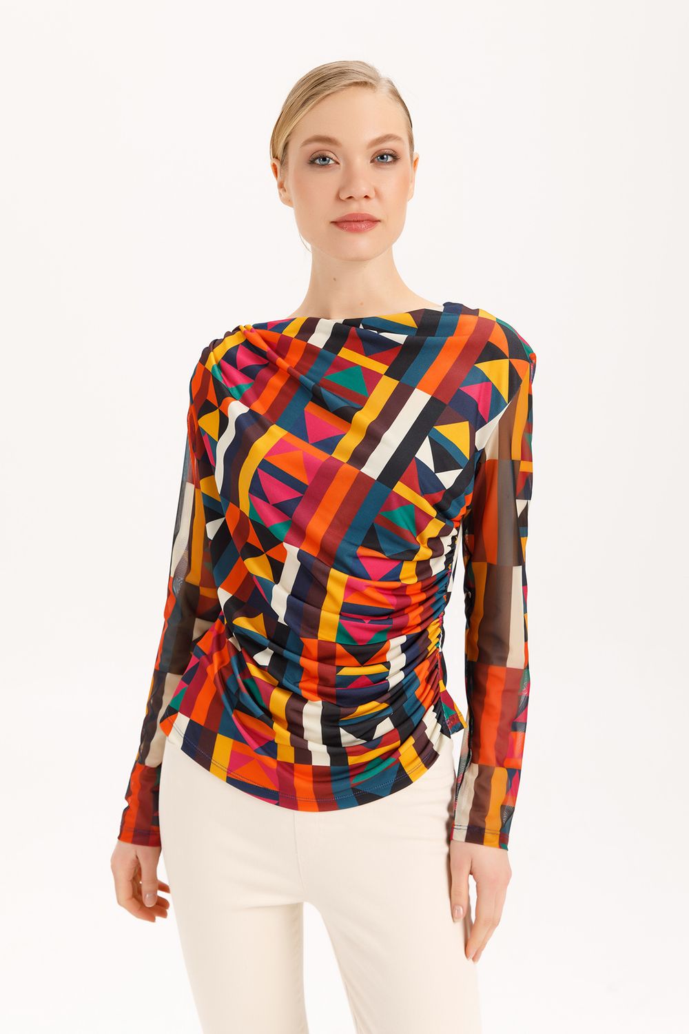 Isle By Wild Curves: Ruched Lohan Top Goes To Morocco Front