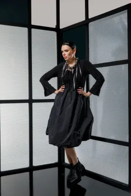 Kozan By Wild Curves: Bubble Dress Gio in Preto Black