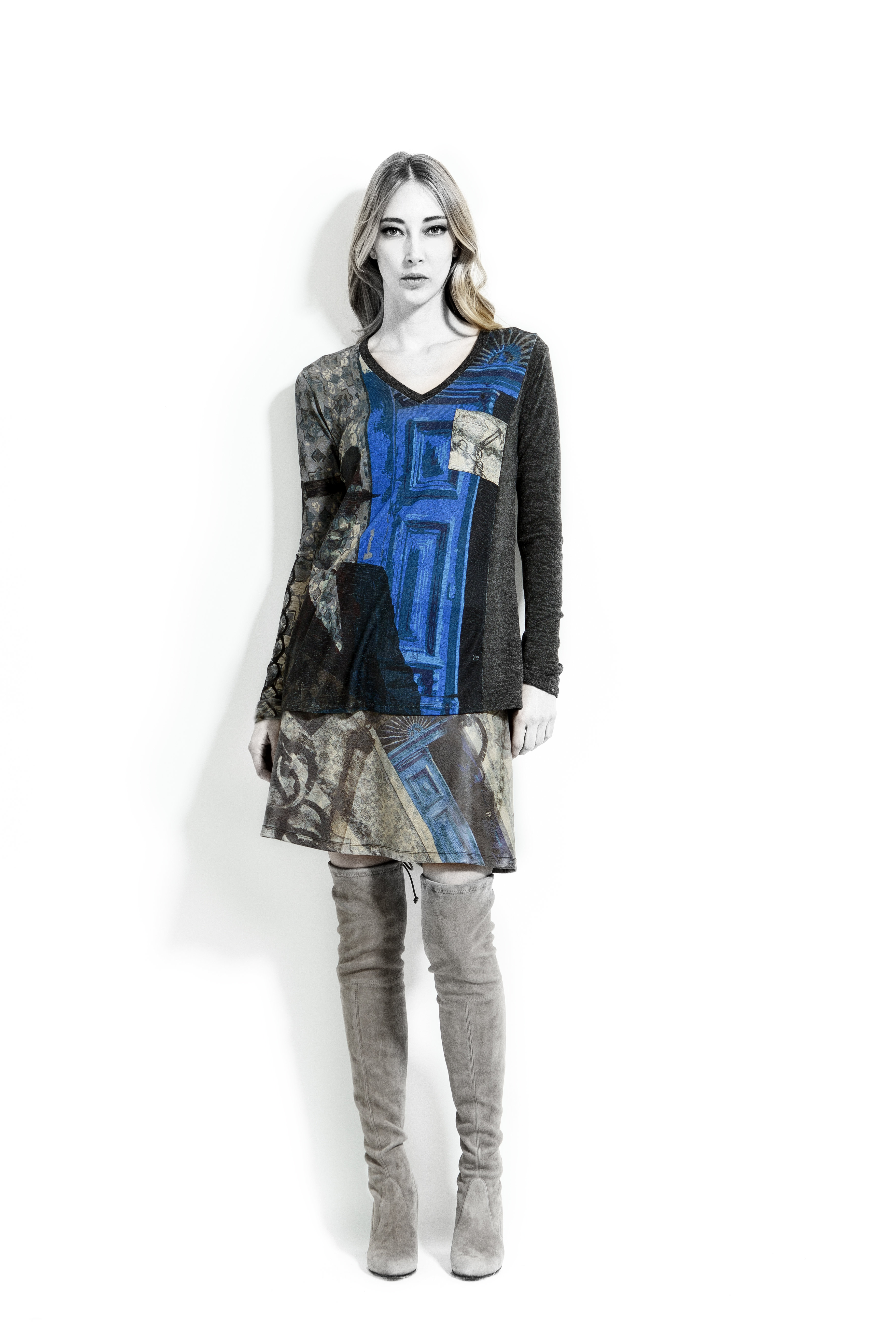 Volt Design: Riddle Me This Indigo Visual Illusion Art Tunic (Ships Immed, 1 Left!)