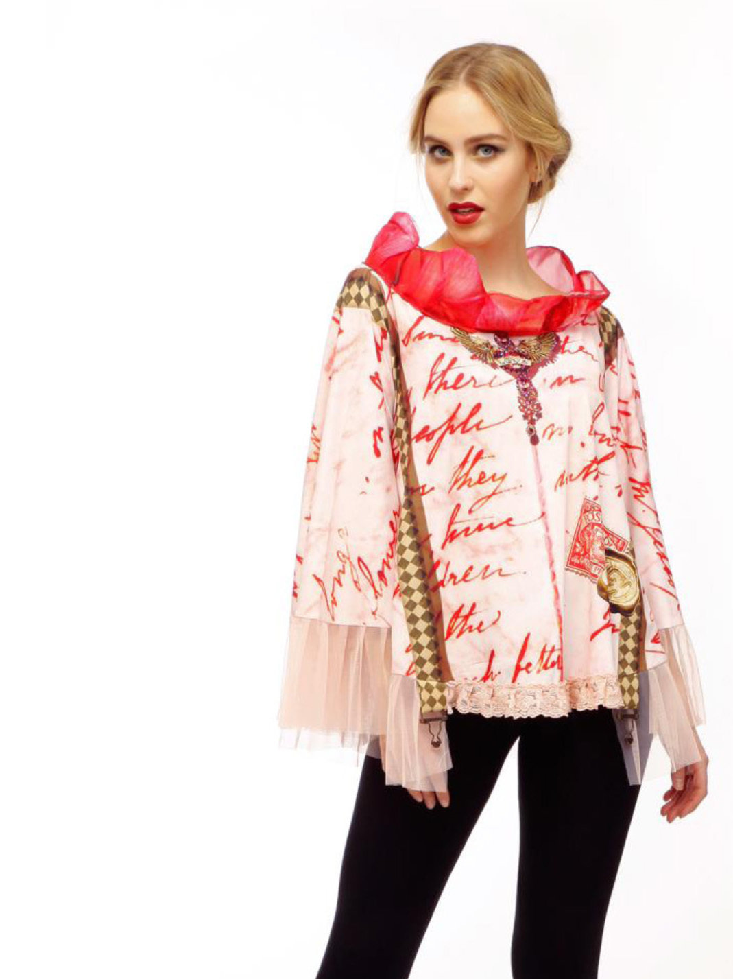 IPNG: Queen of Hearts Bejeweled Inscription Shawl Coat
