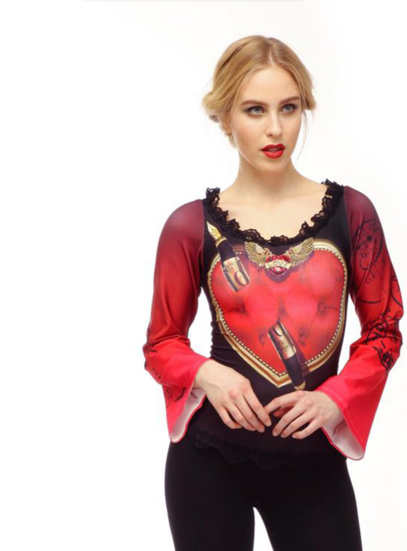 IPNG: Hearts &amp; Daggers Dark Chocolate Wine Top